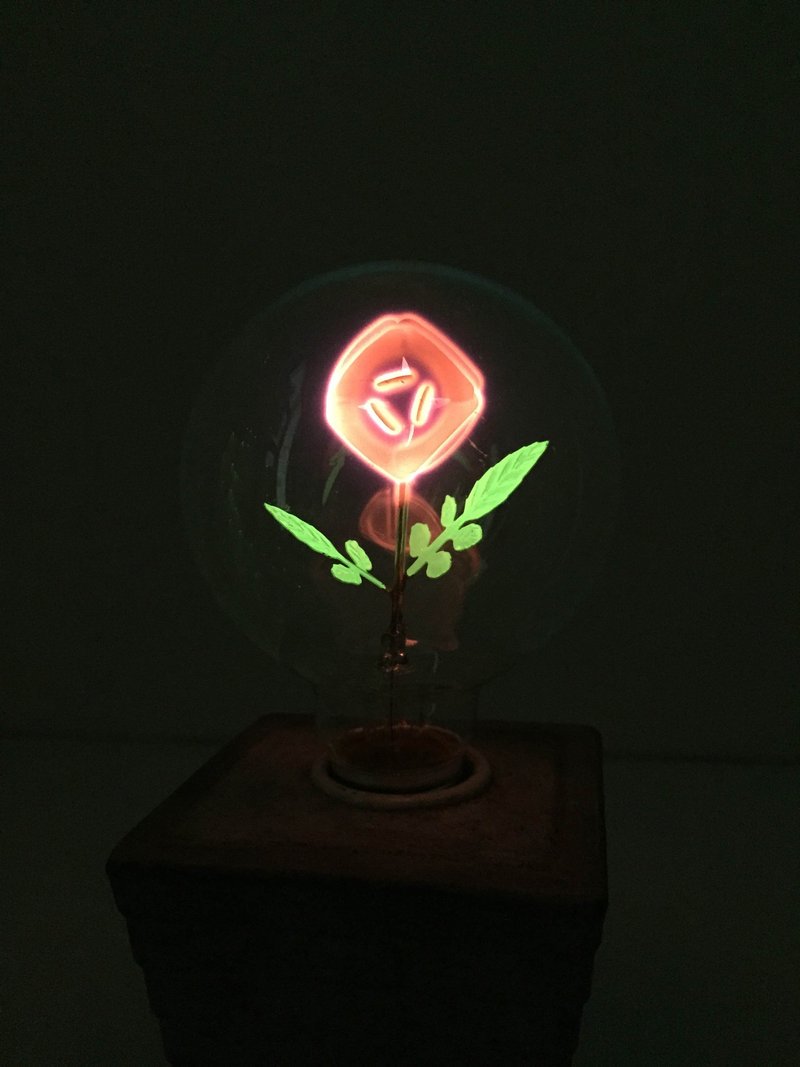 ▍勁空間設計 ▍玫瑰花款-愛迪生復古鎢絲燈泡-220V - 燈具/燈飾 - 玻璃 紅色