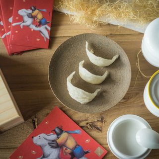 Please confirm the natural dry bird&amp;#39;s nest l New Year&amp;#39;s gift box l exquisite triangle l 50G l Yan entry number l limited edition gift a small dog stew small objects