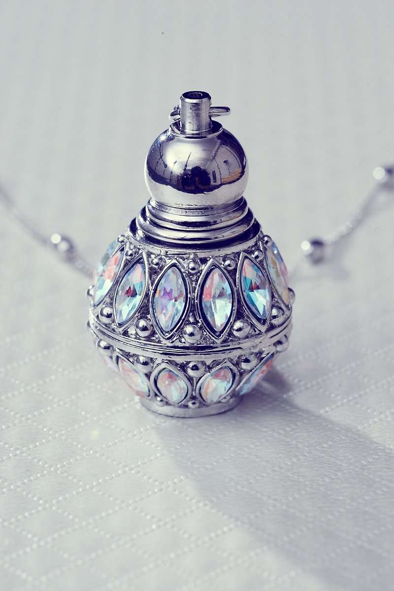 Neve Jewelry - Venus Mini Perfume Bottle of Necklace/Keychains - สร้อยคอ - โลหะ ขาว