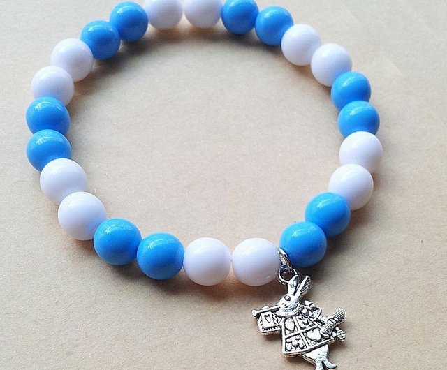 Alice beard little star sleepwalking Alice beaded bracelet Shop Azul Accessories Bracelets Pinkoi