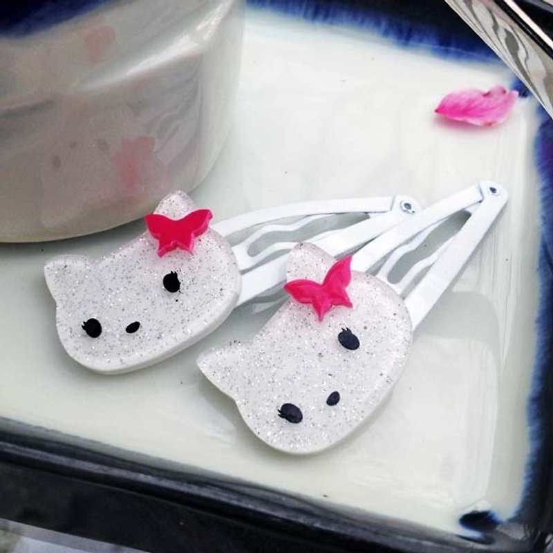 Butterfly cat, tick clip, small side clip, bangs clip-white - Hair Accessories - Acrylic White