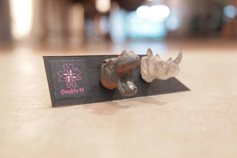 臺灣原創 Double M 魔幻動物頭耳環-河馬犀牛篇 - 耳環/耳夾/耳骨夾 - 矽膠 灰色