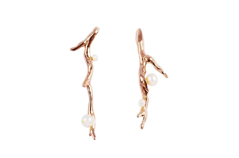 Rose Branch Pearl Earrings - ต่างหู - ไข่มุก สีทอง