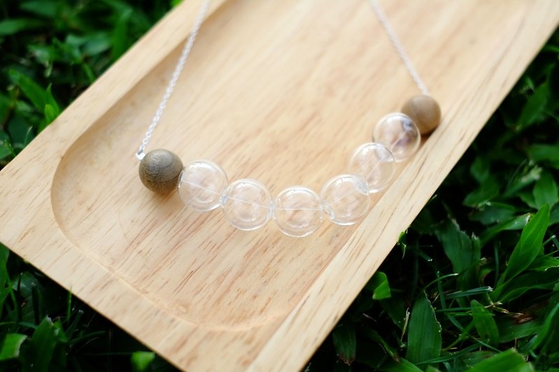 簡約純銀透明玻璃珠/ 泡泡楠木項鏈 (小) - 項鍊 - 其他材質 白色