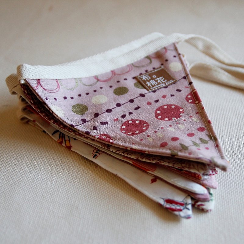 Cotton Fabric: Triangular flag, Pink x 12 - ตกแต่งผนัง - วัสดุอื่นๆ สึชมพู