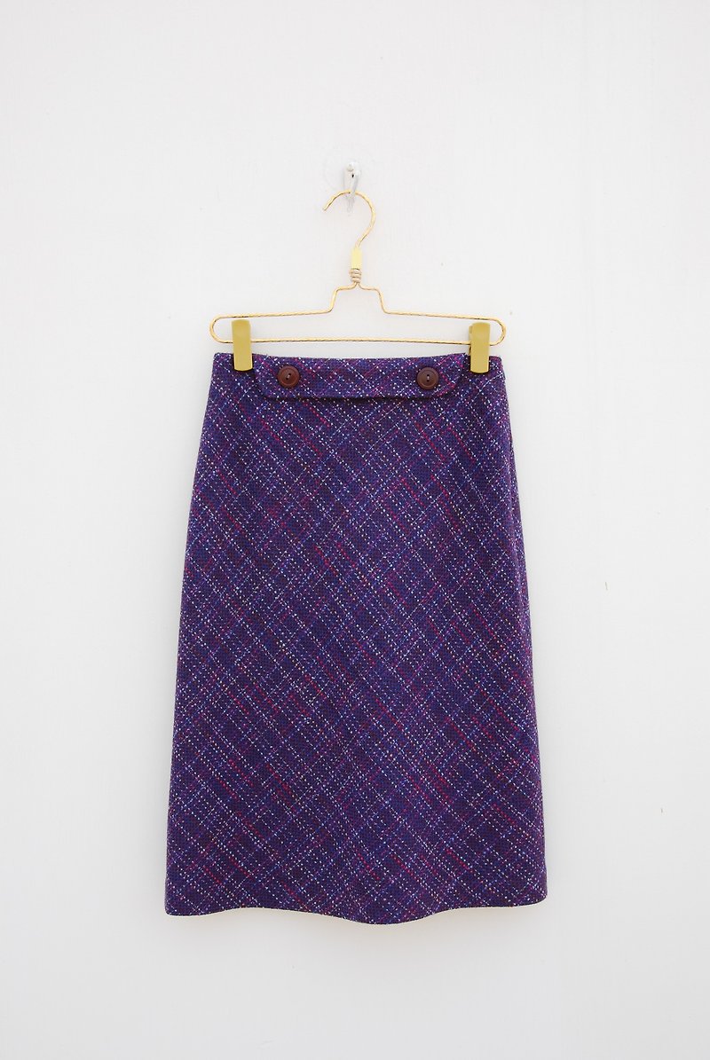Vintage wool skirt - กระโปรง - วัสดุอื่นๆ 