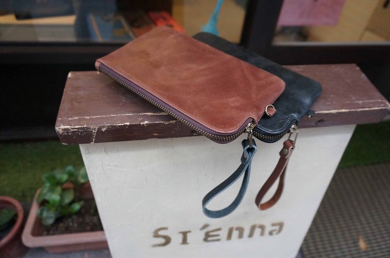 Sienna leather multi-function carry pouch* - กระเป๋าสตางค์ - หนังแท้ สีนำ้ตาล