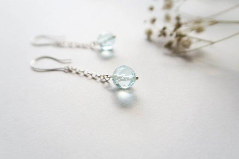 925 sterling silver earrings light blue crystal glass / girlfriends / Valentine's Day / friends / gifts / gift exchange - ต่างหู - วัสดุอื่นๆ สีน้ำเงิน