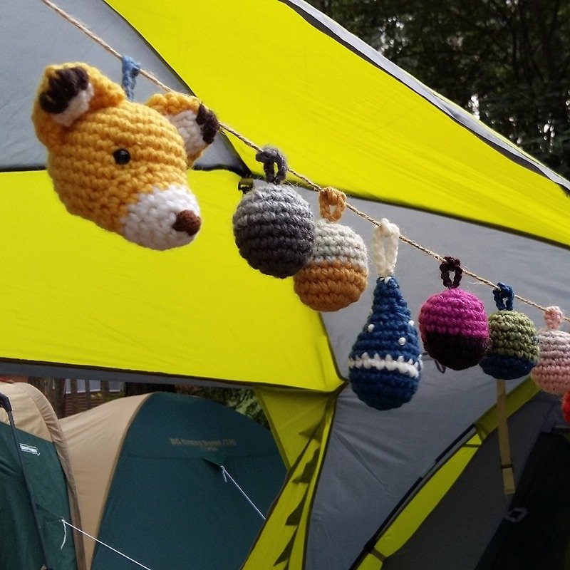 Camping ball, Colorful woolen ball, Pom Pom Garland, Forest fox - Wall Décor - Other Materials Multicolor