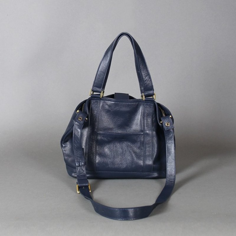 Passion small handbag blue hand / shoulder / hatchback - Messenger Bags & Sling Bags - Other Materials Blue