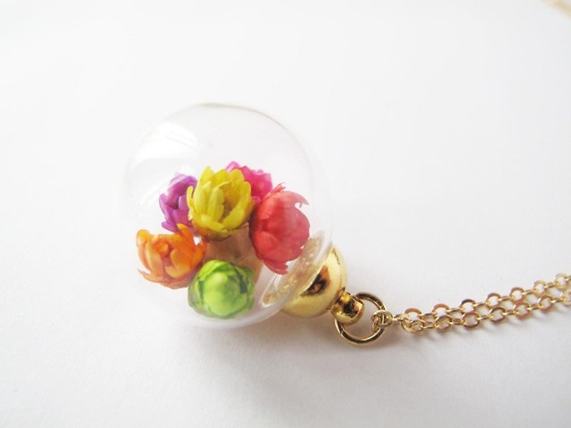 * Rosy Garden * colorful daisies dried flowers glass ball necklace - สร้อยติดคอ - พืช/ดอกไม้ หลากหลายสี