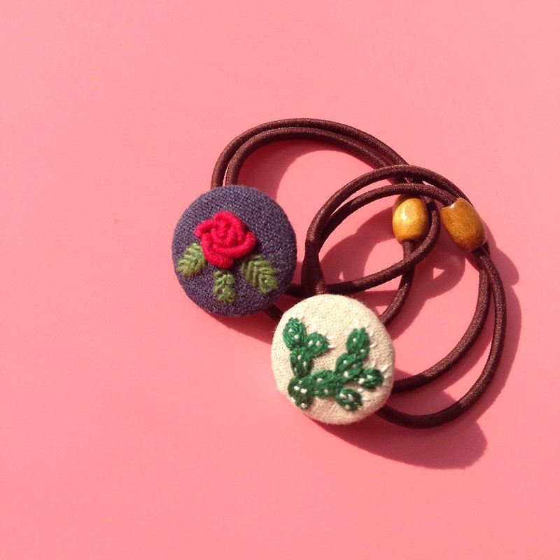 Pure hand embroidery hair ring embroidery cactus Chinese style embroidery Chinese style hair ring - เครื่องประดับผม - งานปัก 