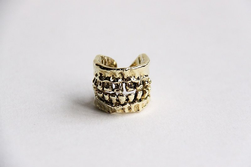 牙齒骨骼形狀黃銅戒指 - 戒指 - 其他金屬 金色