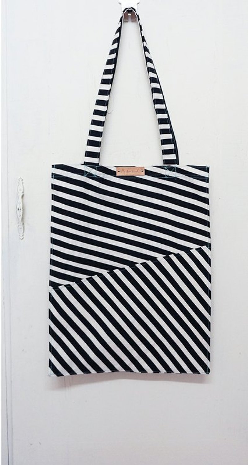 ☚ 文青系 _ 比例拉長包 _ 低調的很高調的 ☛ - Messenger Bags & Sling Bags - Other Materials Black