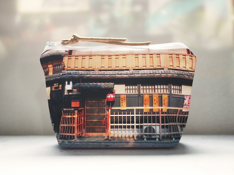 [Have a good trip] dumpling-type cosmetic bag [falls in love with the ancient city] - กระเป๋าเครื่องสำอาง - ไฟเบอร์อื่นๆ สีทอง