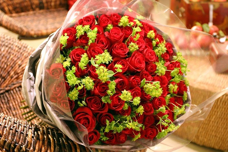 love you forever - Plants & Floral Arrangement - Plants & Flowers Red