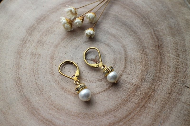 Pearl earrings - Earrings & Clip-ons - Other Materials 