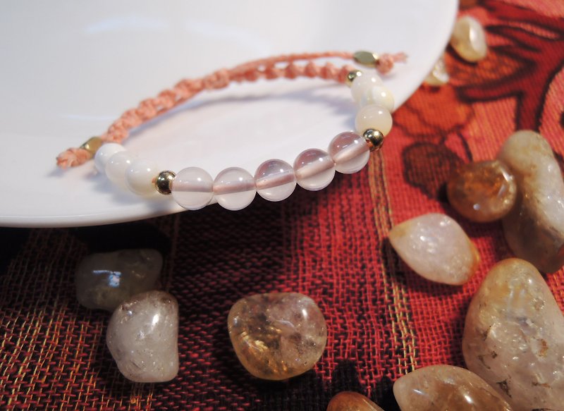 Pink clamshell / natural stone x Brazilian silk Wax thread bracelet - สร้อยข้อมือ - เครื่องเพชรพลอย สึชมพู