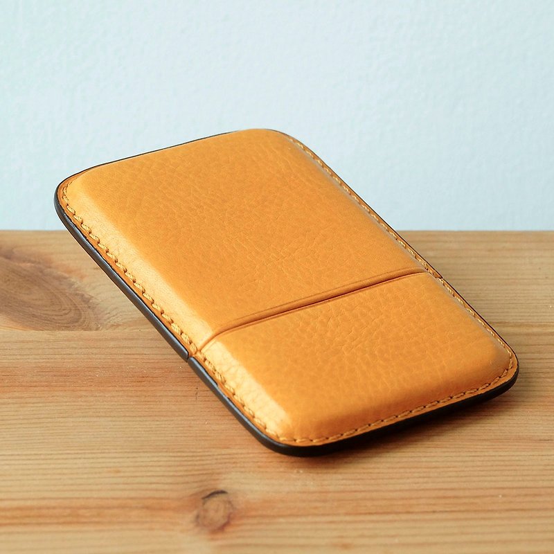 isni  elegant card case / business card case / handmade leather - ที่เก็บนามบัตร - หนังแท้ สีเหลือง