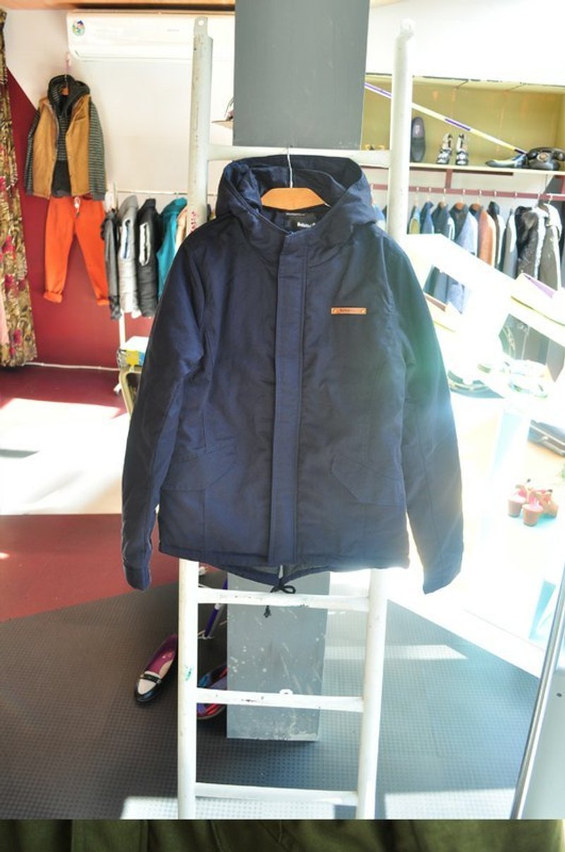 男朋友可以穿這麼帥嗎?責任感軍藍外套 - Men's Coats & Jackets - Other Materials Blue