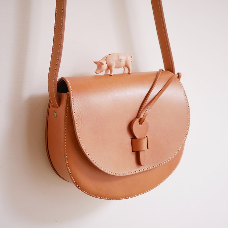 Spring pig saddle key case - Messenger Bags & Sling Bags - Genuine Leather Orange
