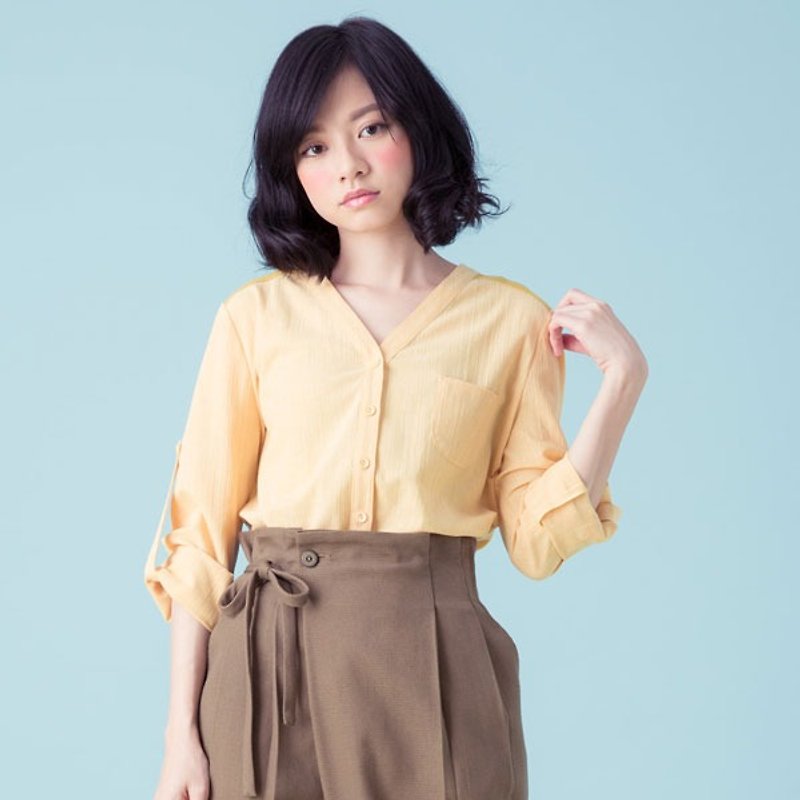 Xu Xu children ♪ elegant lady shoulder stitching cotton blend shirt - lemon yellow - Women's Shirts - Other Materials Yellow