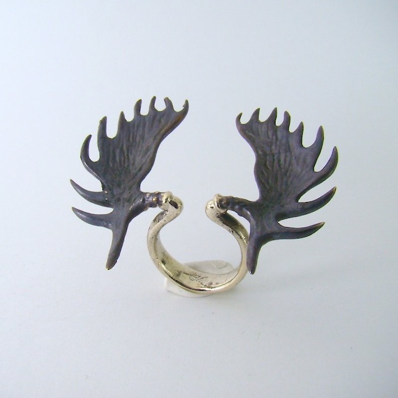 Moose horn ring in white bronze and oxidized antique color ,Rocker jewelry ,Skull jewelry,Biker jewelry - General Rings - Other Metals 