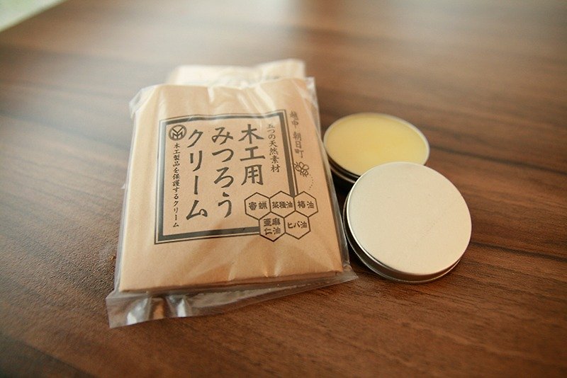 Japan imported micro-forest natural honey Wax cream 10g wood wood wood care and maintenance - อื่นๆ - พืช/ดอกไม้ สีเหลือง