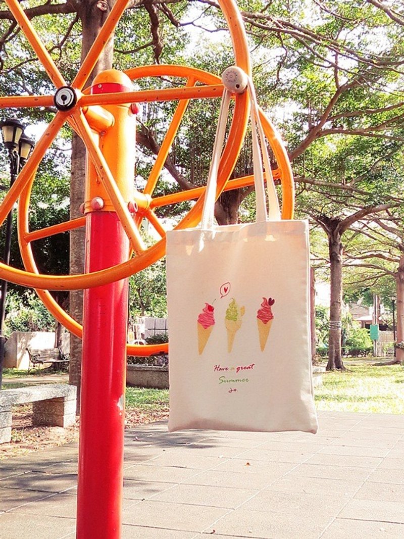 [Illustration] canvas bag greet summer - ice cream - กระเป๋าแมสเซนเจอร์ - ผ้าฝ้าย/ผ้าลินิน ขาว