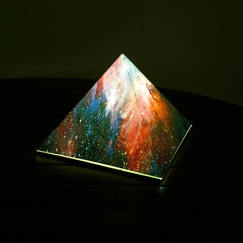 Galaxy light pyramids situation - Items for Display - Wood Black