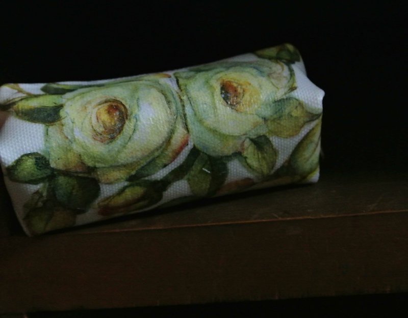 [T - C] Green painted flowers handmade purse can hang the bag when the key ring - Coin Purses - Other Materials 