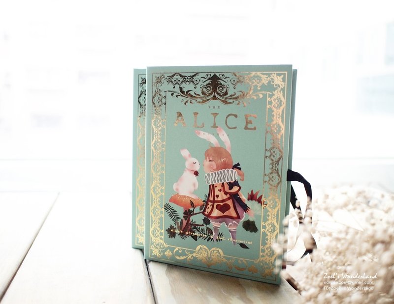 Hardcover retro book box▌ZoeL x Alice in Wonderland▌Lover Rabbit - Items for Display - Paper Green