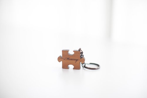 Customized classic teak log puzzle key ring-one piece