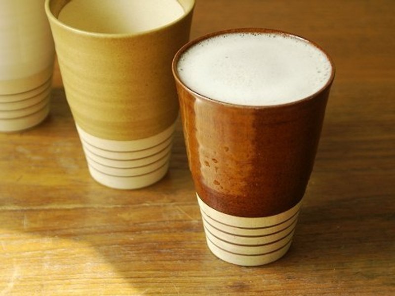 Boire日本のビールのジョッキ/コーヒーの古代ラインの香り - その他 - その他の素材 ブラウン