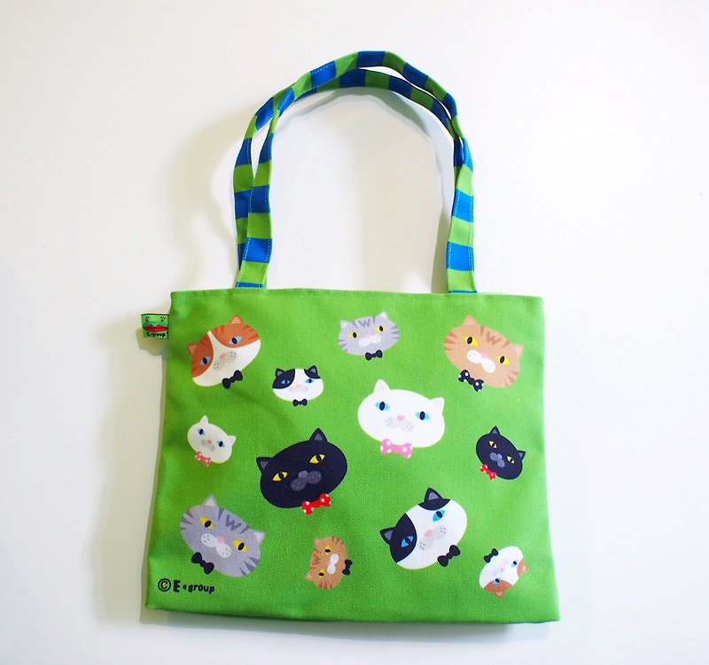 E*group Shoulder Bag Double-sided Design A Meow Head Canvas Bag Tote Bag Cat - กระเป๋าถือ - วัสดุอื่นๆ สีเขียว