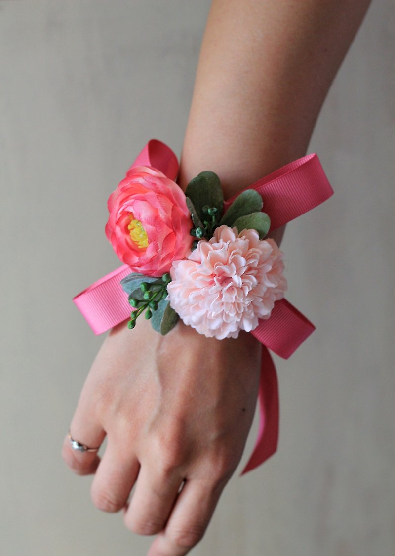 Artificial flower wrist [series] cute little ball Ju (Pink) - Bracelets - Other Materials Pink