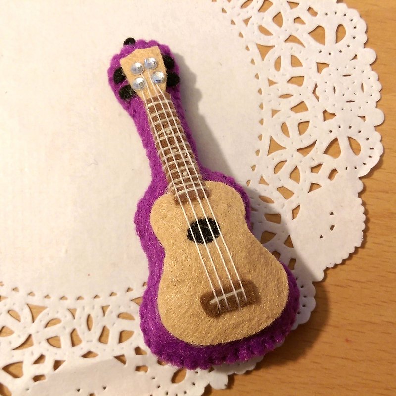 Ukulele Nonwoven Charm/Key Ring(Purple) - Charms - Other Materials Purple