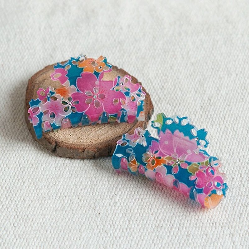 Open flower sakura, 6.5cm shark clip, catch clip, hair clip-blue - เครื่องประดับผม - อะคริลิค สีน้ำเงิน