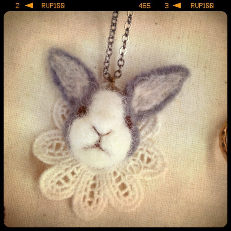 Sweetheart village Sweet Life_ manual design long wool felt bunny necklace ❤ Tea - สร้อยคอยาว - ขนแกะ สีเทา