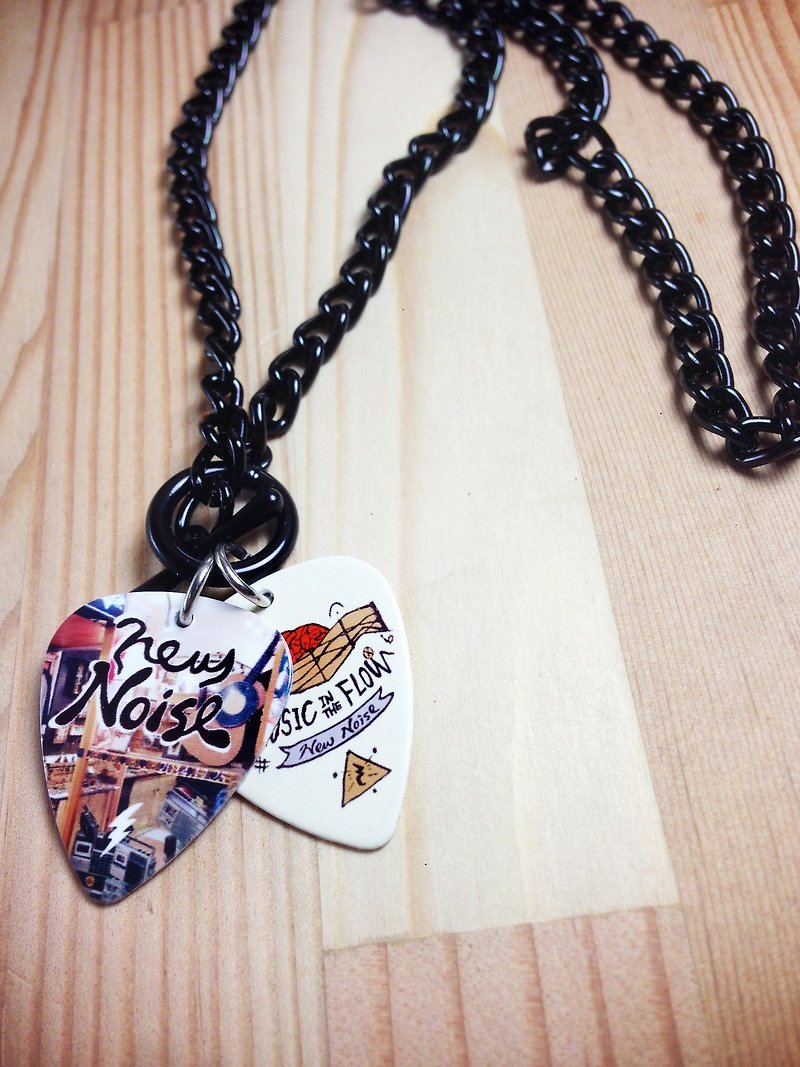 NEW NOISE - PICK NECKLACE - Necklaces - Other Metals Black
