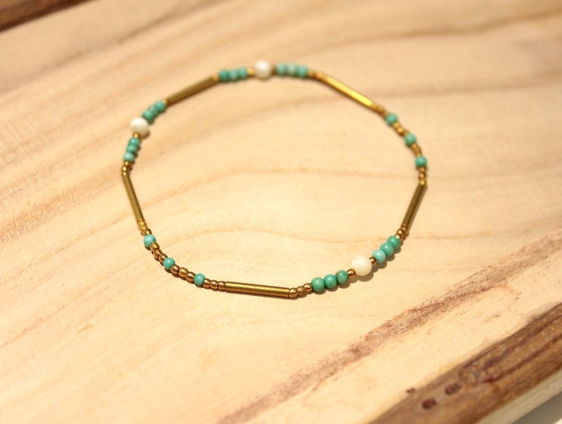 *hippie* Nepal│Turquoise Mixed Seashell Beaded Brass Bracelet - Bracelets - Other Materials Multicolor