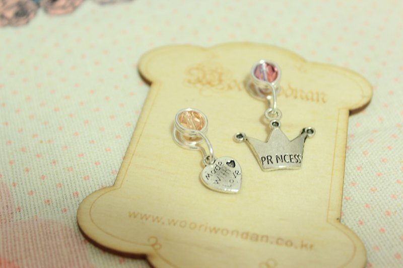 Wing Wing Hand-made jewelry clip-on earrings made (ancient silver accessories 1) - ต่างหู - โลหะ 
