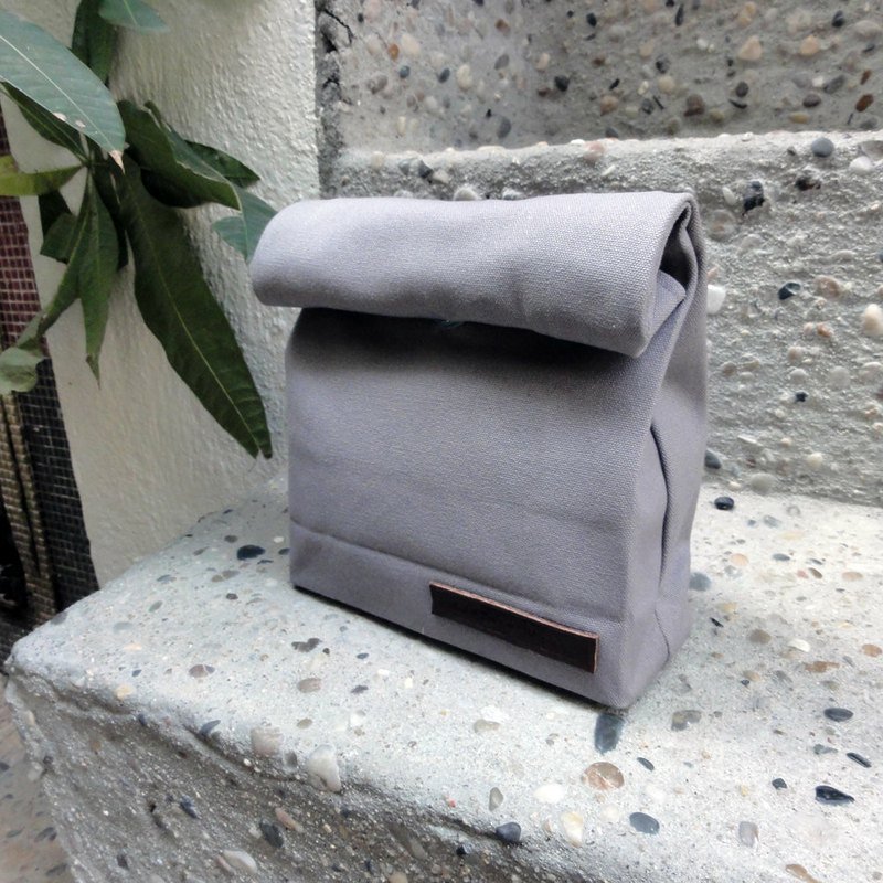 銀灰色帆布手拿包 Paper Clutch - Lunch Bag Inspired Canvas Clutch - Other - Other Materials Gray