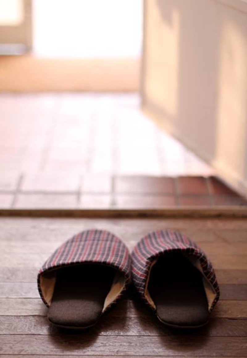 Japanese-style cotton slippers [red and black grid] L No. - Other - Cotton & Hemp Red