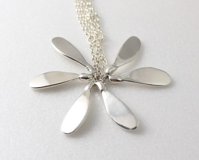 Sterling Silver Necklace / Maple / Leaf - Necklaces - Sterling Silver Silver