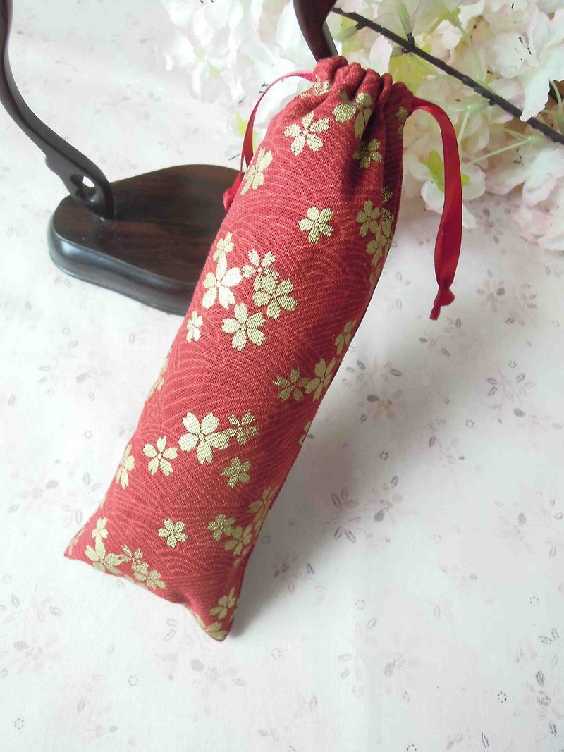 Toruyun Pavilion-Red-bottomed golden cherry Japanese style handmade hairpin bag - เครื่องประดับผม - วัสดุอื่นๆ 