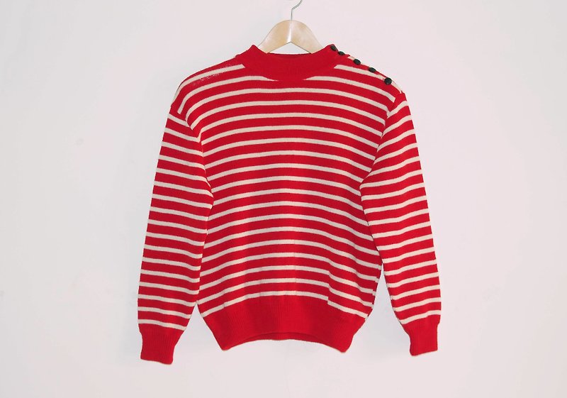 Just pills and cat ♫ ~ Need vintage red and white sweater line - สเวตเตอร์ผู้หญิง - วัสดุอื่นๆ สีแดง