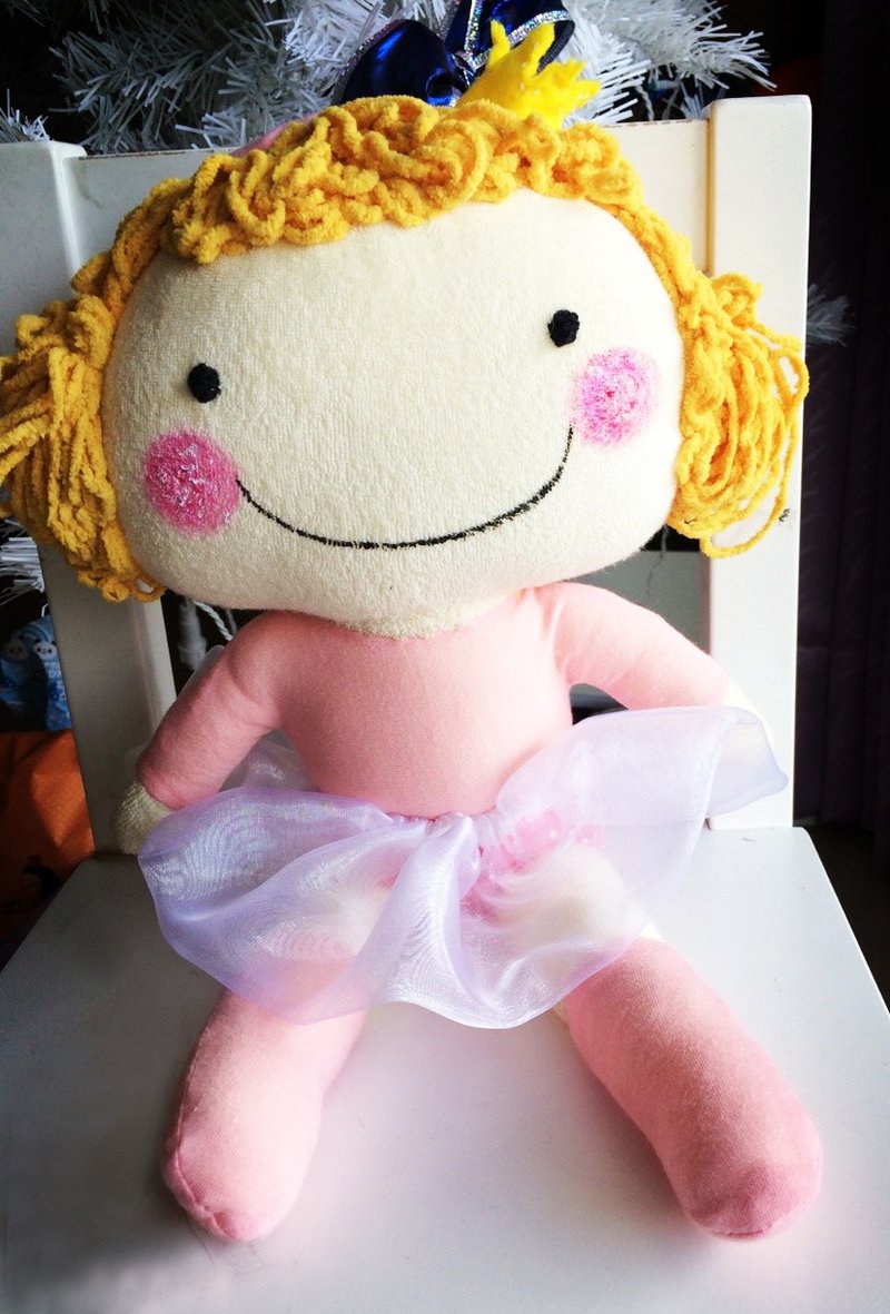 Qㄅㄠˇ 布偶 - 芭蕾版 - 公仔/玩偶 - 其他材質 粉紅色