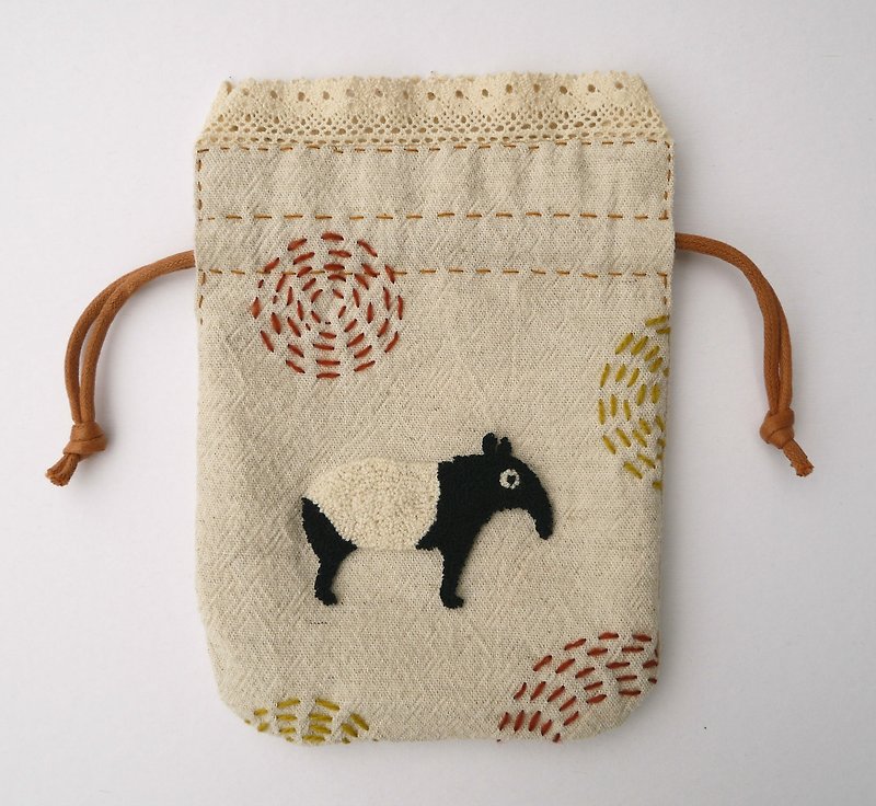 Malayan tapir feel pouch - Knitting, Embroidery, Felted Wool & Sewing - Cotton & Hemp White