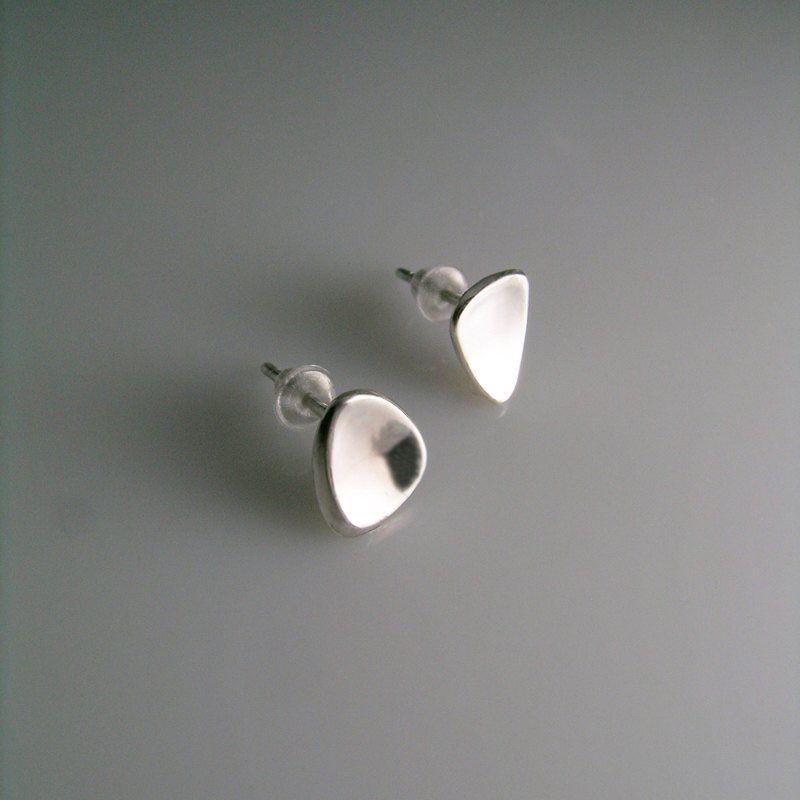 FUHSIYATUO sterling silver earrings - ต่างหู - โลหะ ขาว